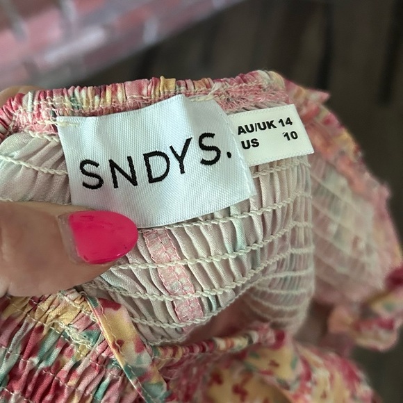 SNDYS Newport Smocked Midi Dress in Sunset Floral Sz 10 - Picture 10 of 10